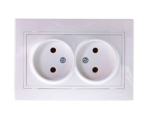 701-0202-128 MIRA Розетка двойная б/з  керамика белый с белой вставкой купить за 353 руб. в Новосибирске