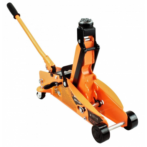 Домкрат гидравлический подкатной ДМК-2,5ФК (2,5 т, 140-390 мм, с фиксатором, в кейсе) Вихрь, 73/5/4/4 купить за 6 565 руб. в Новосибирске