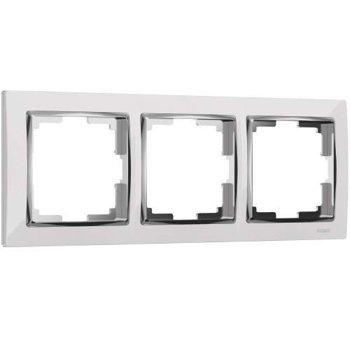 Рамка Snabb на 3 поста (белый/серебро) / WL03-Frame-03-white/silver / W0031901, WERKEL купить за 904 руб. в Новосибирске