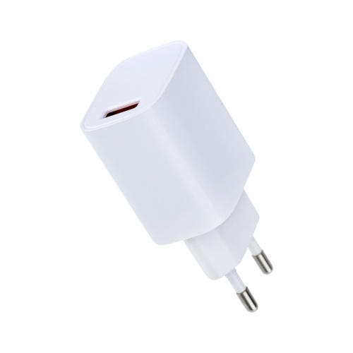 Сетевое зарядное устройство REXANT USB 5V, 3 A с Quick charge, белое купить за 674 руб. в Новосибирске