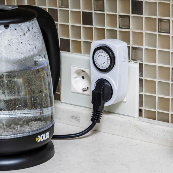 Розетка с механическим таймером REXANT RX - 21, 3500Вт купить за 595 руб. в Новосибирске