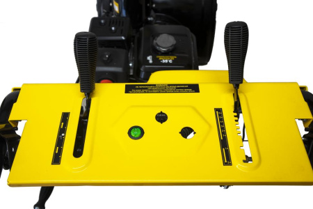 Снегоуборщик Huter SGC 4100LX купить за 60&nbsp;211 руб. в Новосибирске
