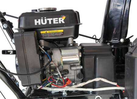 Снегоуборщик Huter SGC 5500B купить за 71&nbsp;211 руб. в Новосибирске
