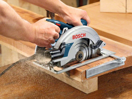 Пила дисковая Bosch GKS 190, д.диска - 190 мм, 5500 об/мин, 1400 Вт, глубина пропила - 70 мм, 4.2 кг, 0152201 купить за 0 руб. в Новосибирске