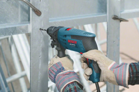 Дрель ударная Bosch GSB 1600 RE Professional, 701 Вт, 26270 уд/мин, 3000 об/мин, реверс, 1.9 кг, 1017201 купить за 0 руб. в Новосибирске
