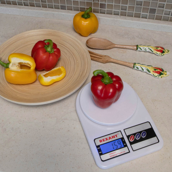 Электронные весы от 1 гр.  до 5 кг купить за 0 руб. в Новосибирске