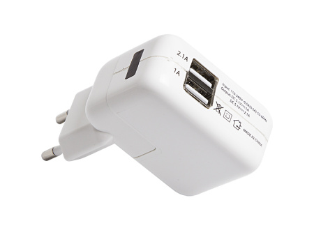 Сетевое зарядное устройство 2xUSB,  переходник+адаптер (СЗУ) (5V, 2 100mA+1000mA) REXANT купить за 0 руб. в Новосибирске