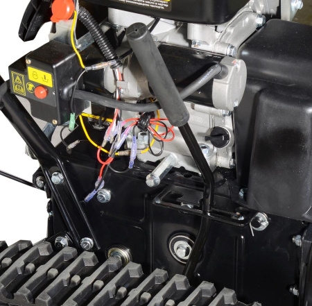 Снегоуборщик Huter SGC 6000CD (на гусеницах) купить за 98&nbsp;390 руб. в Новосибирске