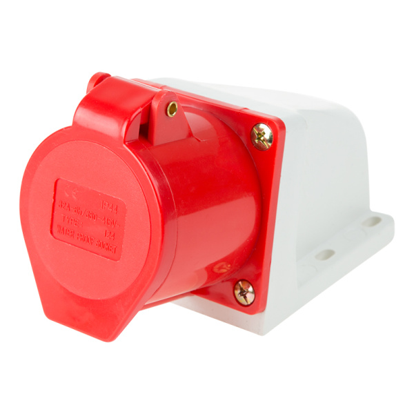 Розетка 124 стационарная 3Р+РЕ  32А  380В  IP44 SQ0602-0005 купить за 615 руб. в Новосибирске