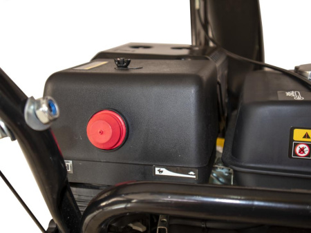 Снегоуборщик Huter SGC 8000 купить за 91&nbsp;295 руб. в Новосибирске