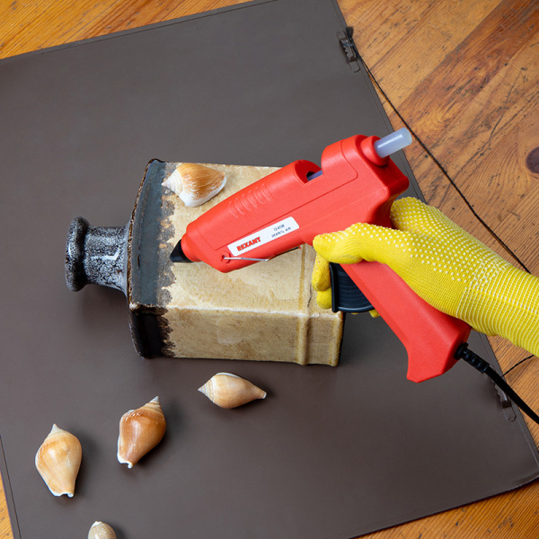 Пистолет клеевой  40 Вт  большой (в блистере)  REXANT купить за 0 руб. в Новосибирске