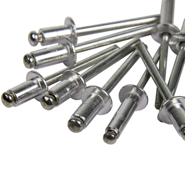 Заклепки REXANT, 4, 8x14 мм, 50 шт. купить за 188 руб. в Новосибирске