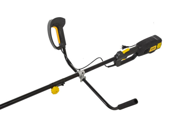 Электрический триммер GET-1500B Huter, 70/1/7 купить за 9&nbsp;100 руб. в Новосибирске